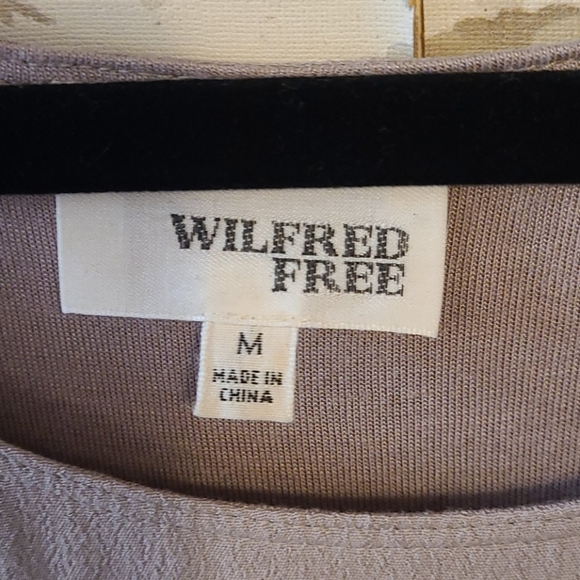 Aritzia (Wilfred) dress - Picture 2 of 3